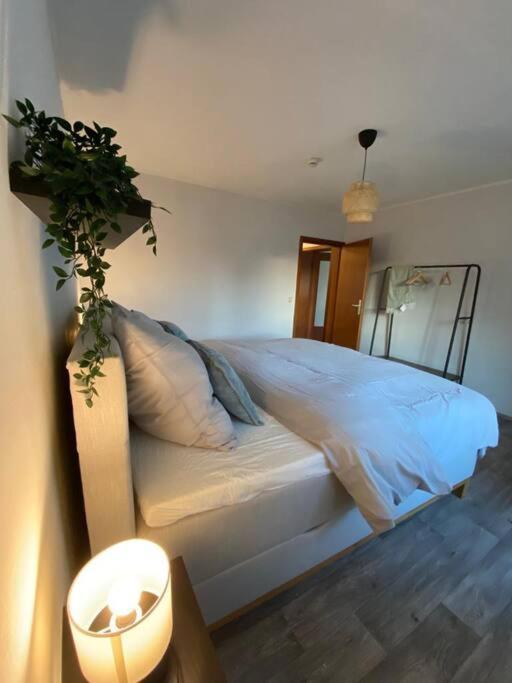 Schoene Zentrale Wohnung Naehe Hb Germersheim Eksteriør bilde
